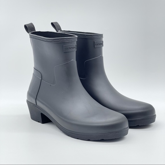 Hunter Black Matte Low Ankle Rain Boots. - Picture 7 of 14